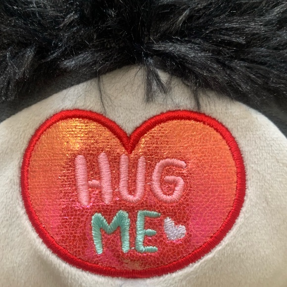 Squishmallows Aron gorilla early release 2023 Valentines 8 inch - Picture 5 of 5